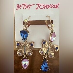 Betsey Johnson
Butterfly Perfect Non-Matching Earrings